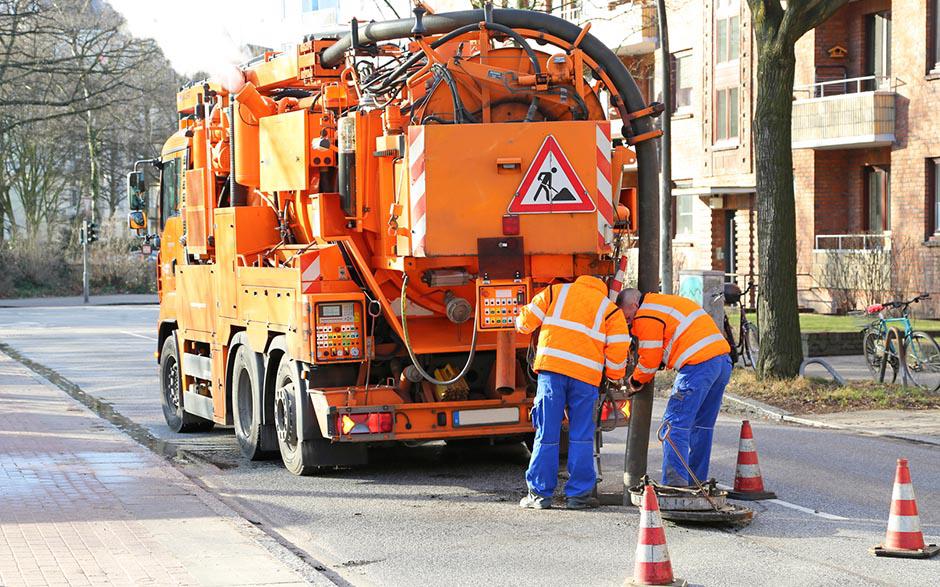 camion assainissement Vineuil-Saint-Firmin